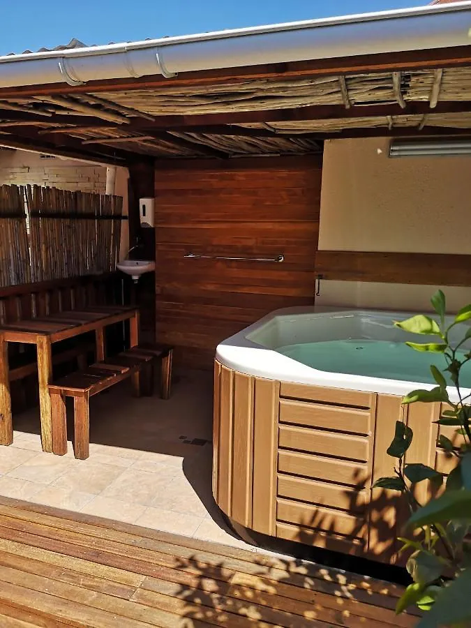 Bona Lodge Cape Town 0*,